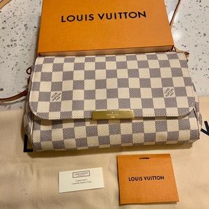 Authentic Louis Vuitton Favorite MM Damier Azur (brand new condition)